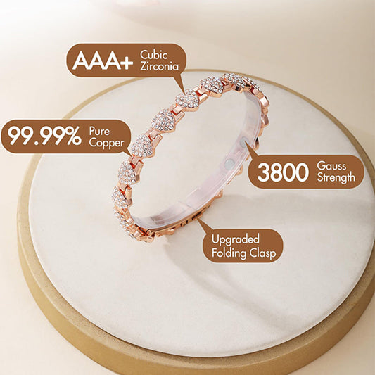 📢📢50 % Rabatt!!! 🎅Funkelnde herzförmige Magnetarmbänder aus Kupfer für Damen