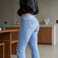 👖 Damen Ripped Flare Jeans – Schlank, Trendig, Ausgefranster Saum – Für Streetstyle & Lässig