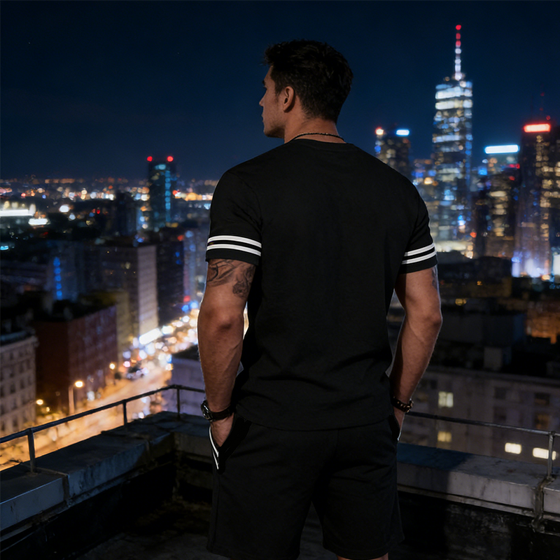 2-teiliges Set aus gestreiftem T-Shirt und Shorts für Herren