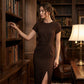 Elegantes Kleid mit Wickelausschnitt vorne und tailliertem Schlitz