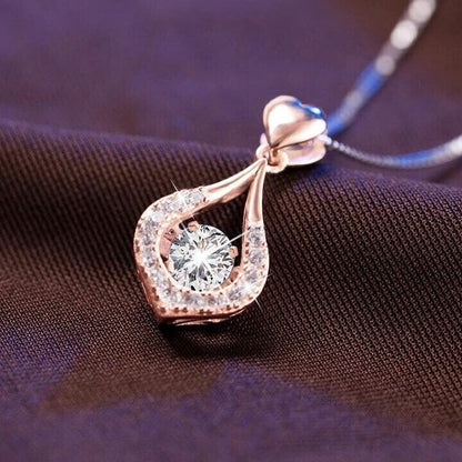 [Ideales Geschenk] Glitzernde Herz-Wassertropfen-Stein-Halskette